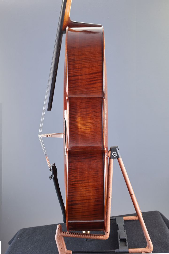 Leonhardt Rainer W. - Mittenwald Anno 2025 - Die dunkle Wolke - 3/4 Cello - C-029k